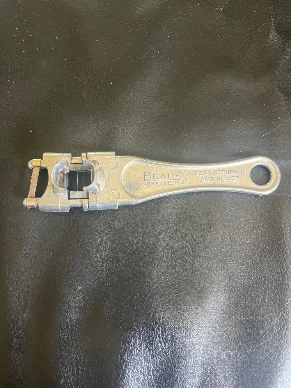 Silver Bean Stringer and Slicer - Metal Kitchen Tool